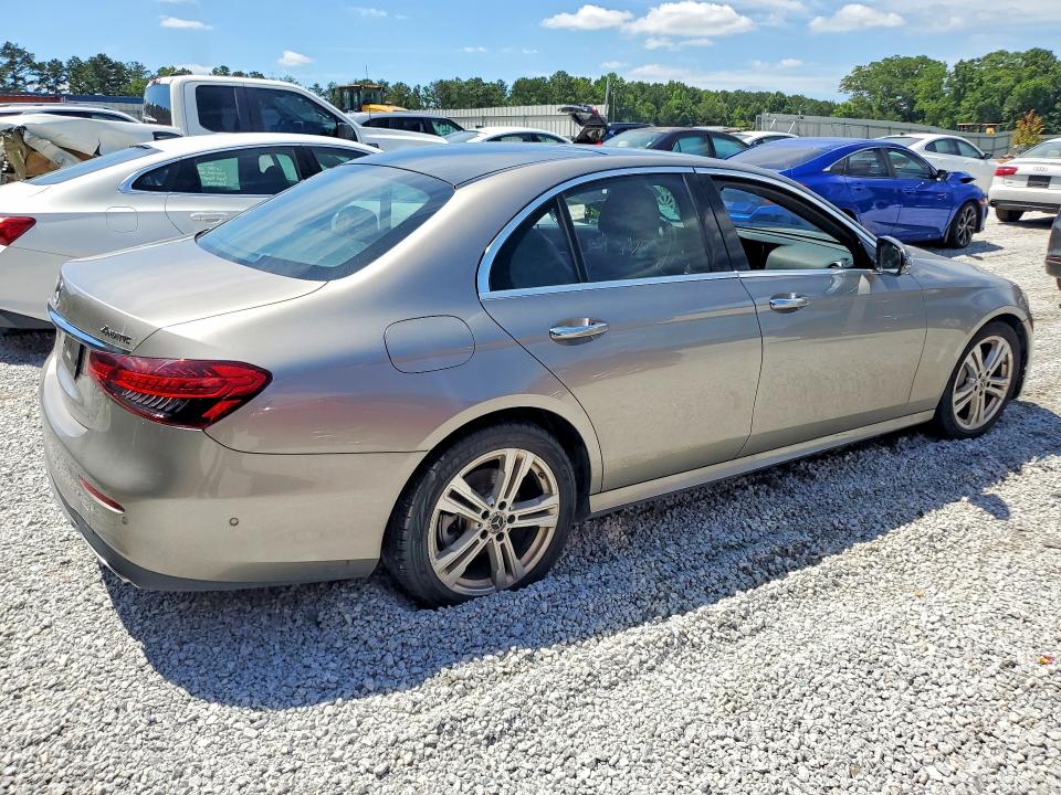 Photo 3 from auction – 2021 MERCEDES-BENZ E with VIN W1KZF8EB7MA948612