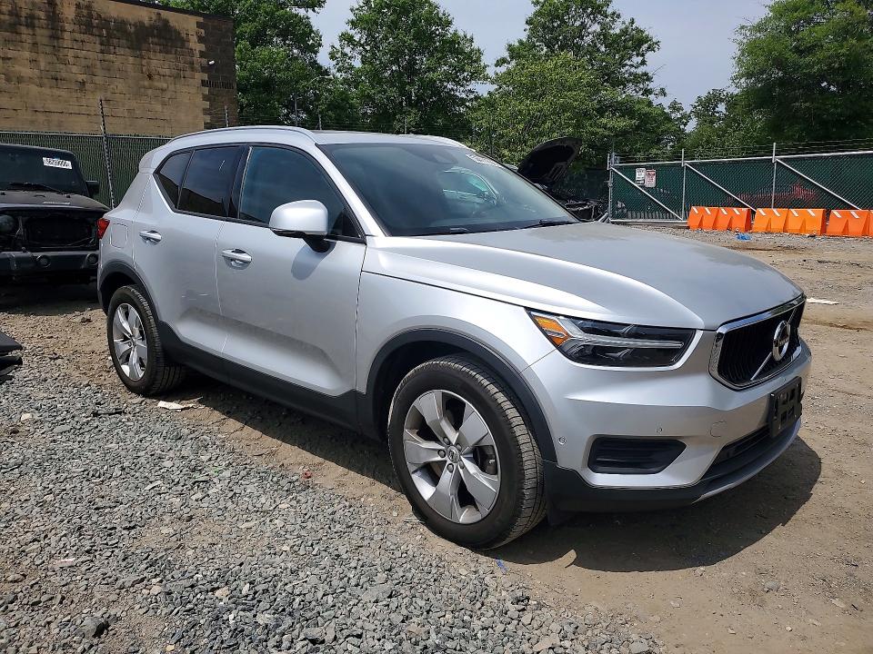 Photo 4 from auction – 2019 VOLVO XC40 with VIN YV4162UKXK2145352