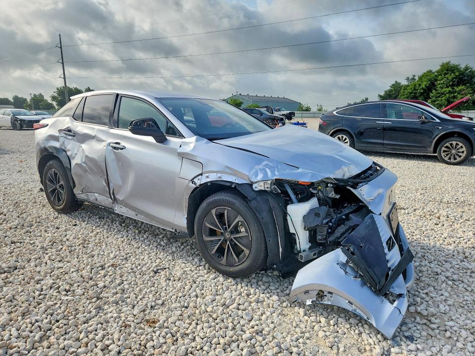Photo 4 from auction – 2024 LEXUS ES 300H with VIN JTJBDADB1TA006982