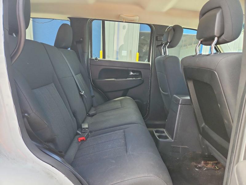 Photo 11 from auction – 2012 JEEP LIBERTY with VIN 1C4PJLAK1CW100607