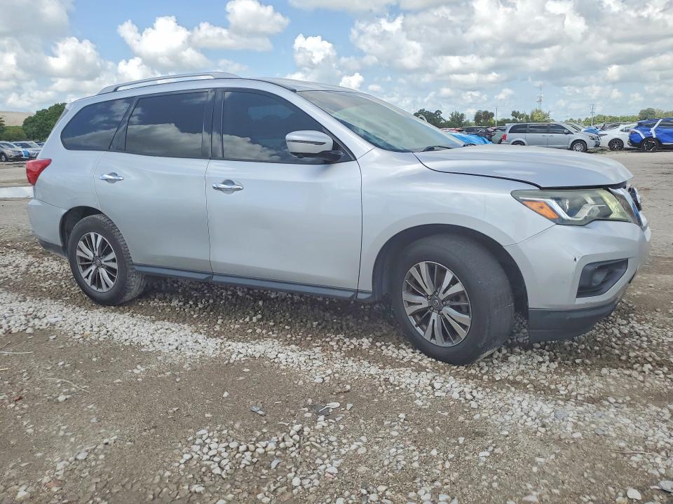 Photo 4 from auction – 2018 NISSAN PATHFINDER with VIN 5N1DR2MN4JC622220