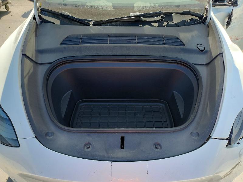 Photo 11 from auction – 2024 TESLA MODEL Y with VIN 7SAYGDEE1RA257953