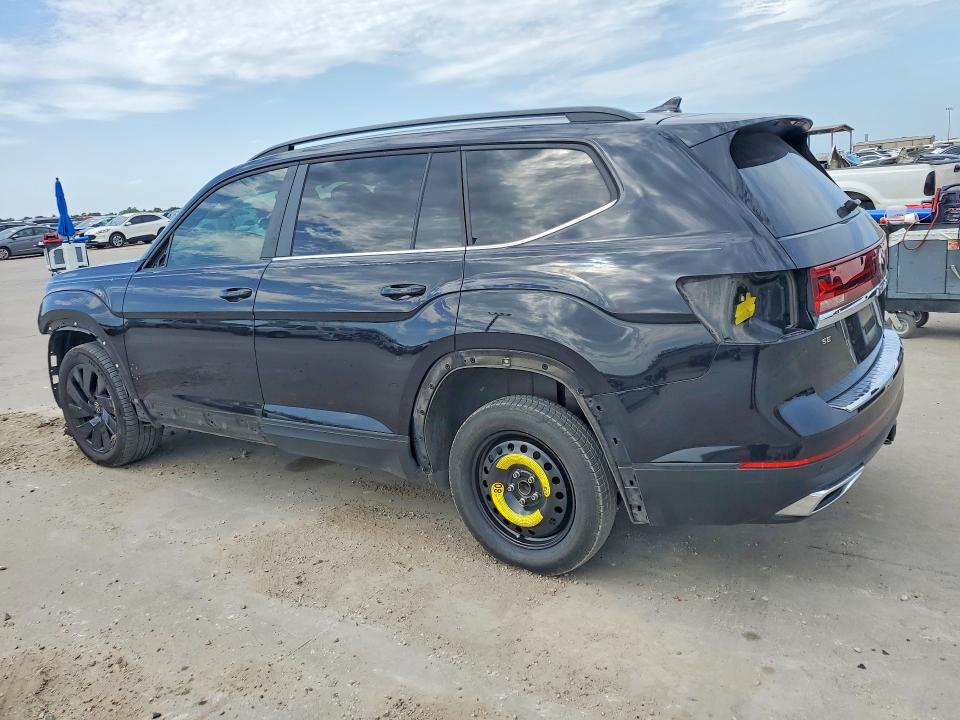 Photo 2 from auction – 2024 VOLKSWAGEN ATLAS with VIN 1V2WR2CA2RC602845