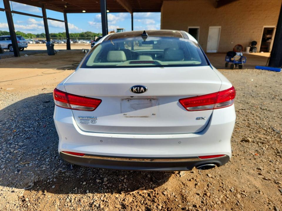 Photo 6 from auction – 2016 KIA OPTIMA with VIN 5XXGU4L34GG031194