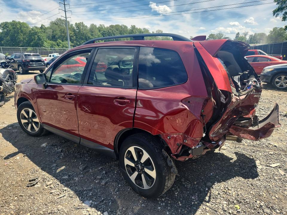 Photo 2 from auction – 2017 SUBARU FORESTER with VIN JF2SJAGCXHH468845