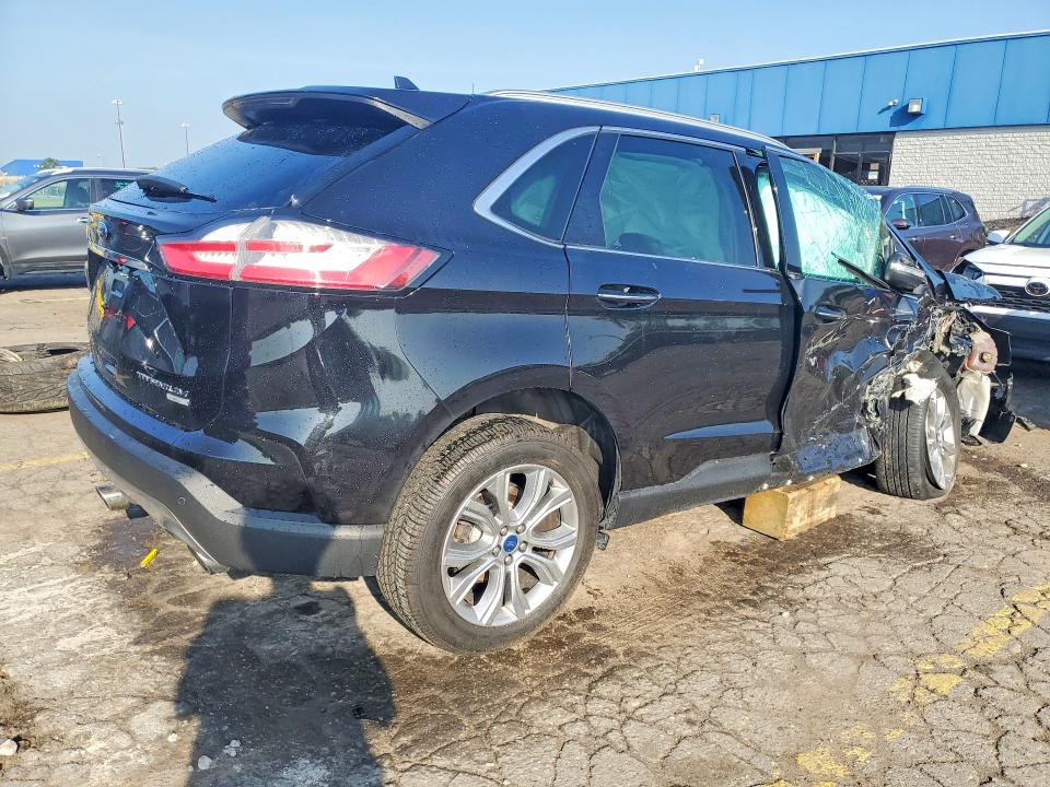 Photo 3 from auction – 2019 FORD EDGE with VIN 2FMPK4K91KBC02970