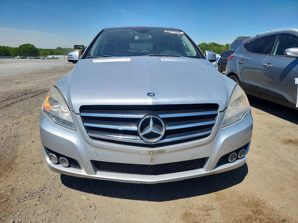 Photo 5 from auction – 2011 MERCEDES-BENZ R with VIN 4JGCB6FE7BA114387