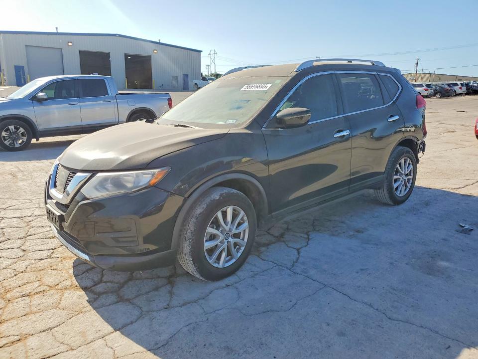 NISSAN ROGUE 2017 with VIN KNMAT2MV7HP584333 - Photo from auction