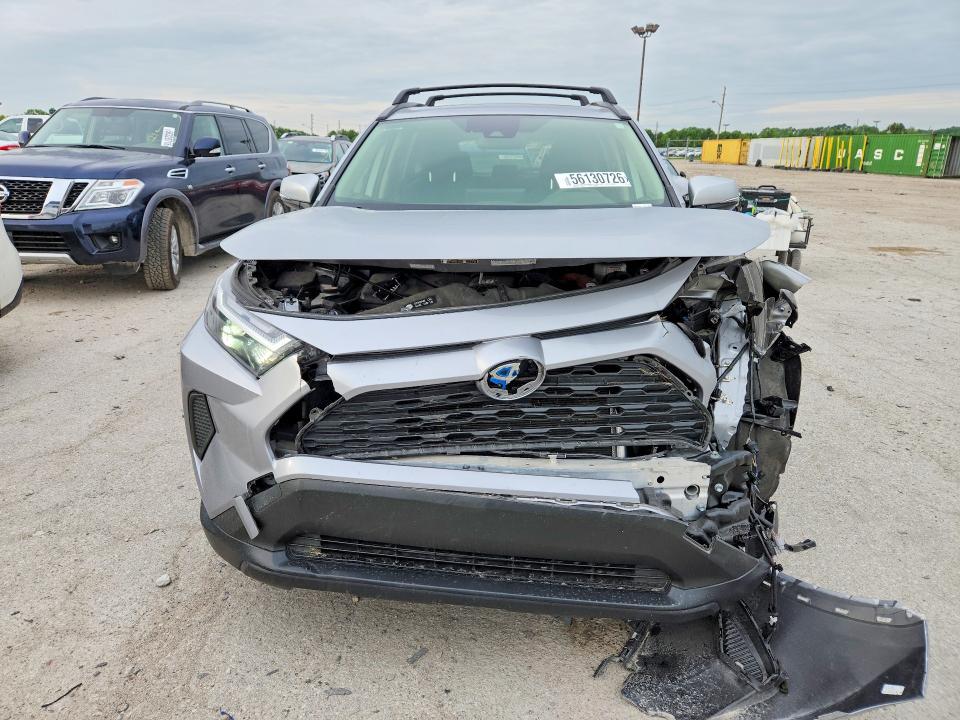 Photo 5 from auction – 2022 TOYOTA RAV4 with VIN JTMRWRFV2ND155758