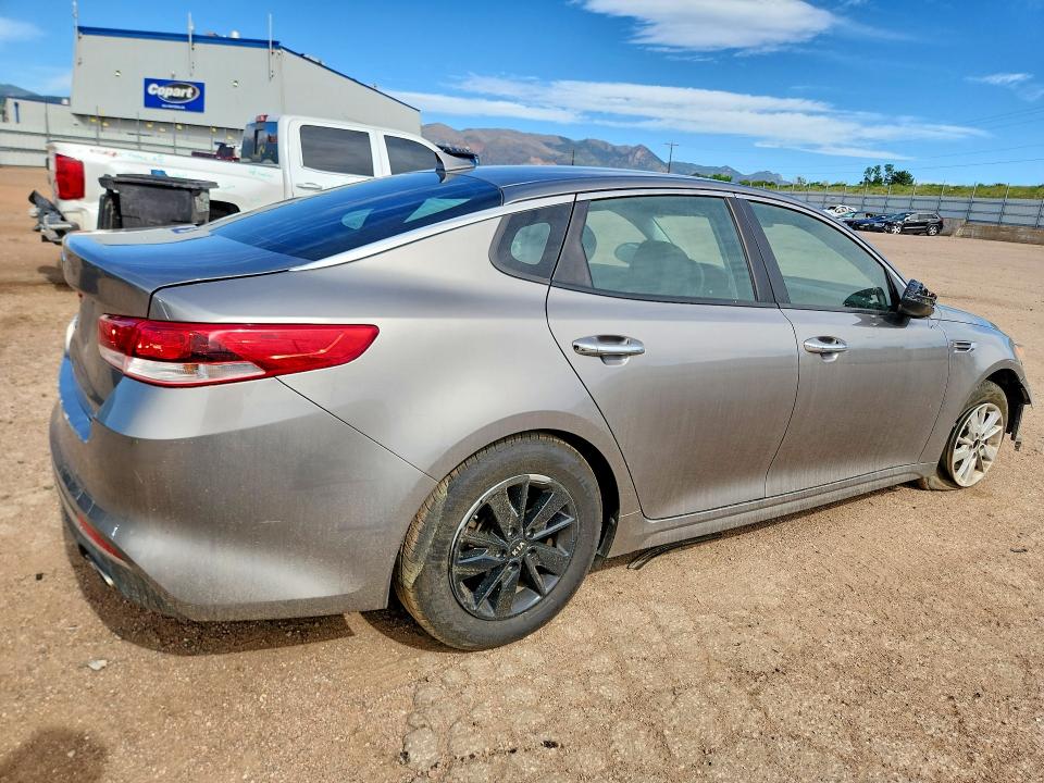 Photo 3 from auction – 2016 KIA OPTIMA with VIN 5XXGT4L36GG107923