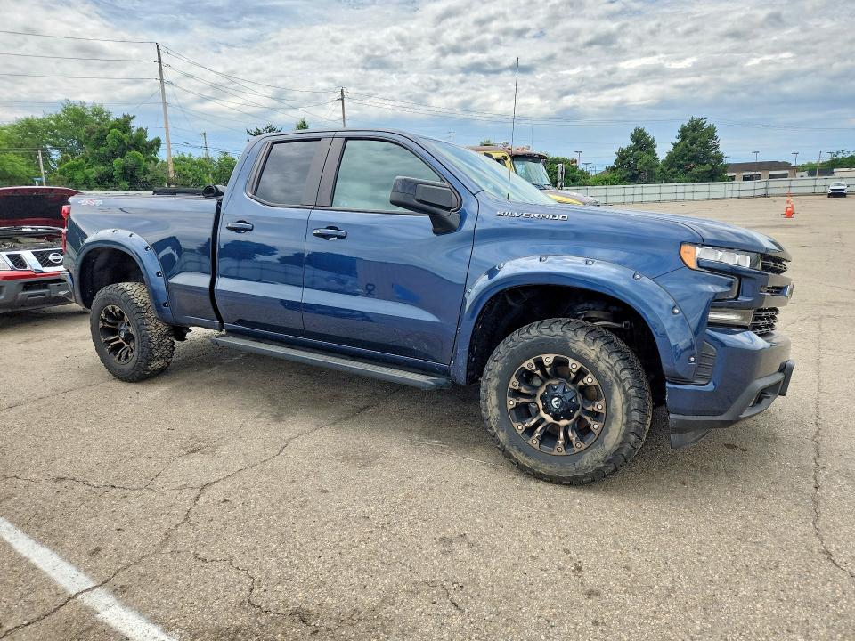 Photo 4 from auction – 2019 CHEVROLET SILVERADO with VIN 1GCRYEED0KZ217183