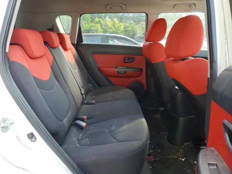 Photo 10 from auction – 2010 KIA SOUL with VIN KNDJT2A23A7041366