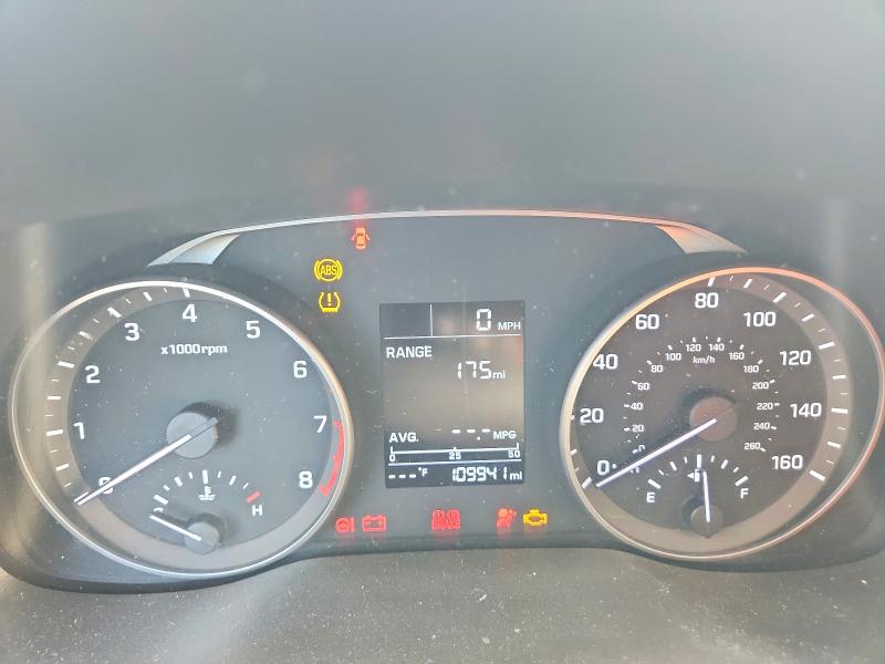 Photo 9 from auction – 2018 HYUNDAI ELANTRA with VIN 5NPD74LF9JH289033