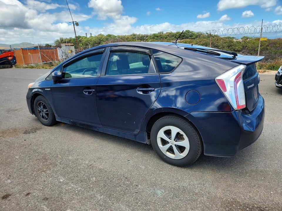 Photo 2 from auction – 2012 TOYOTA PRIUS with VIN JTDKN3DU2C1576406