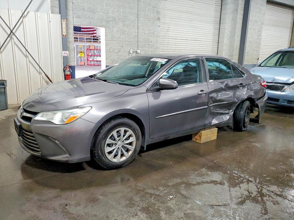 TOYOTA CAMRY 2016 with VIN 4T4BF1FK6GR540267 - Photo from auction