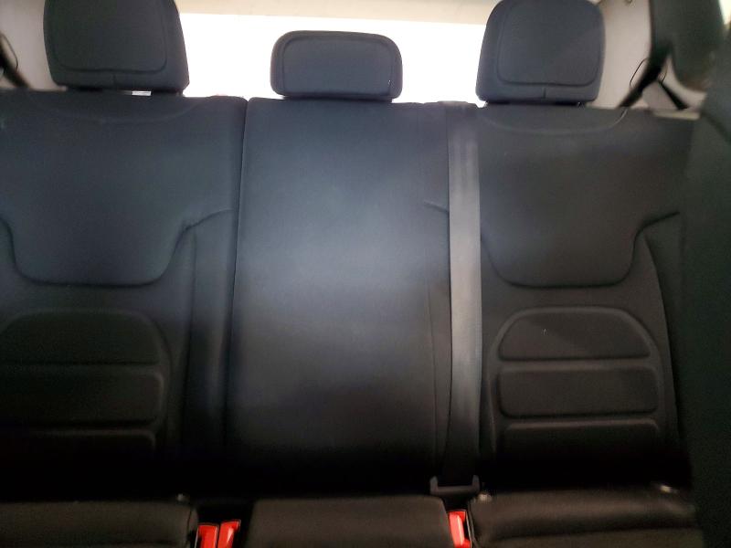 Photo 10 from auction – 2018 JEEP RENEGADE with VIN ZACCJBBB0JPJ32477