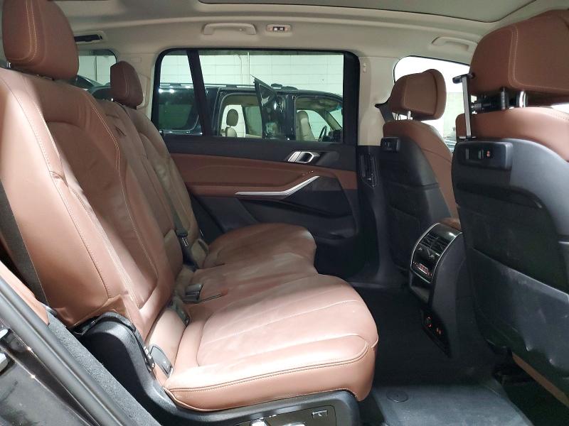 Photo 11 from auction – 2022 BMW X7 with VIN 5UXCW2C06N9K68507