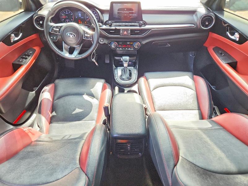 Photo 8 from auction – 2019 KIA FORTE with VIN 3KPF54AD2KE056682