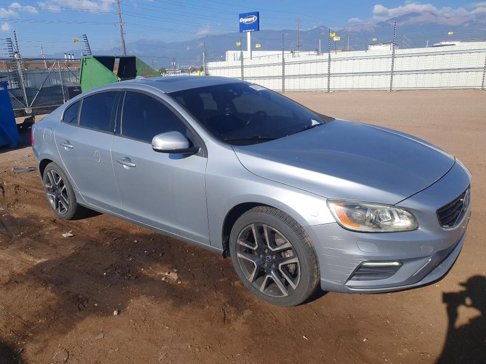 Photo 4 from auction – 2017 VOLVO S60 with VIN YV140MTL5H2424282