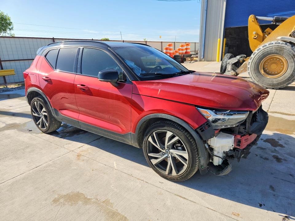 Photo 4 from auction – 2019 VOLVO XC40 with VIN YV4162UM2K2048633