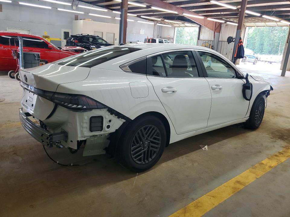 Photo 3 from auction – 2026 NISSAN SENTRA with VIN 3N1AB9CV0TY279540