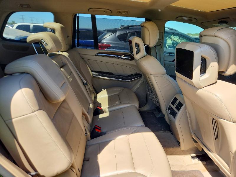 Photo 10 from auction – 2014 MERCEDES-BENZ GL with VIN 4JGDF7CE8EA395848
