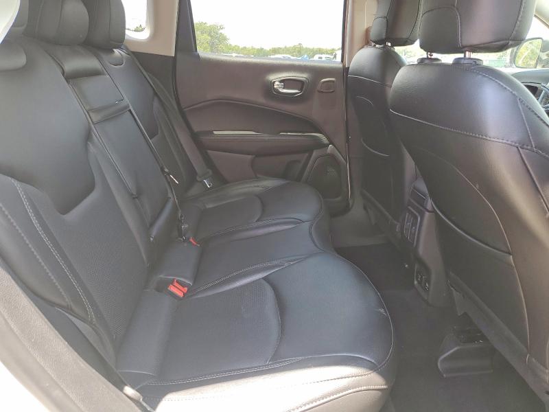 Photo 11 from auction – 2019 JEEP COMPASS with VIN 3C4NJDCB4KT669966
