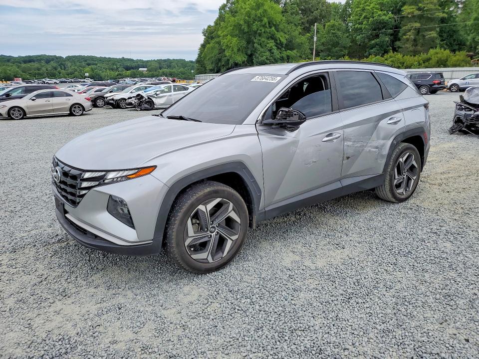 HYUNDAI TUCSON 2022 with VIN 5NMJFCAE0NH099330 - Photo from auction