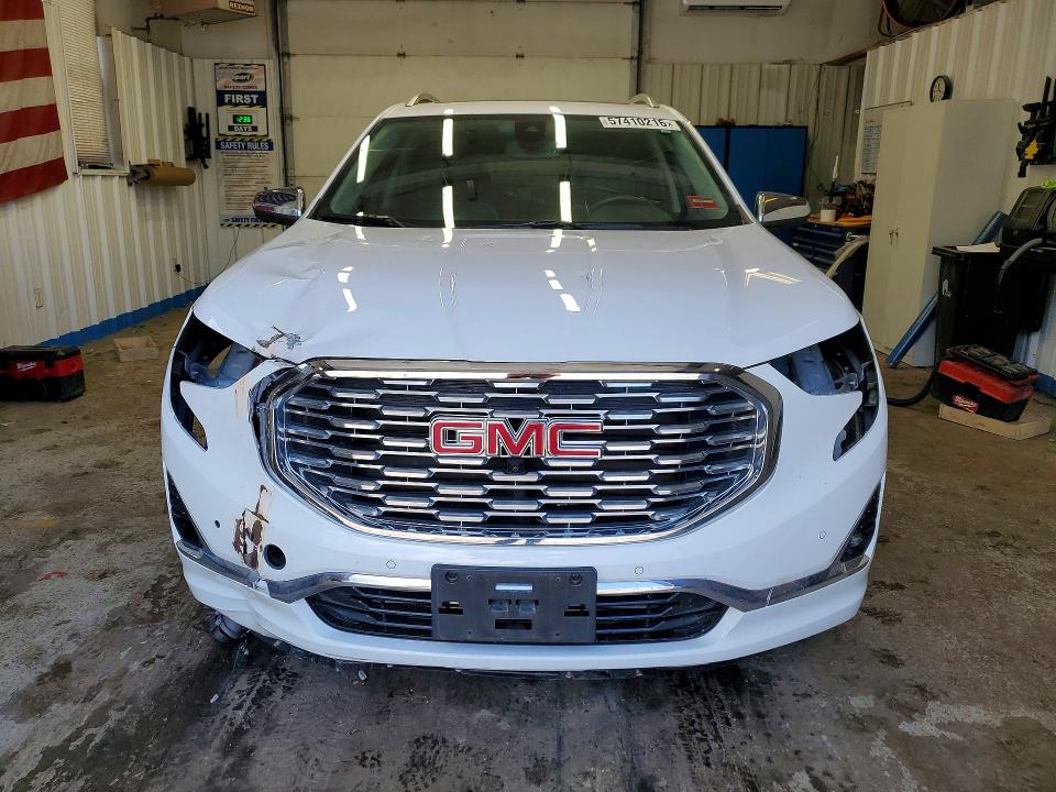 Photo 5 from auction – 2019 GMC TERRAIN with VIN 3GKALXEX4KL238941