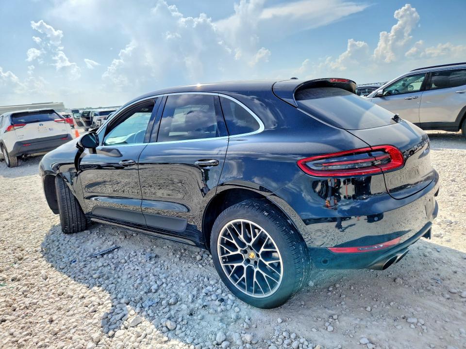 Photo 2 from auction – 2015 PORSCHE MACAN with VIN WP1AB2A55FLB42922
