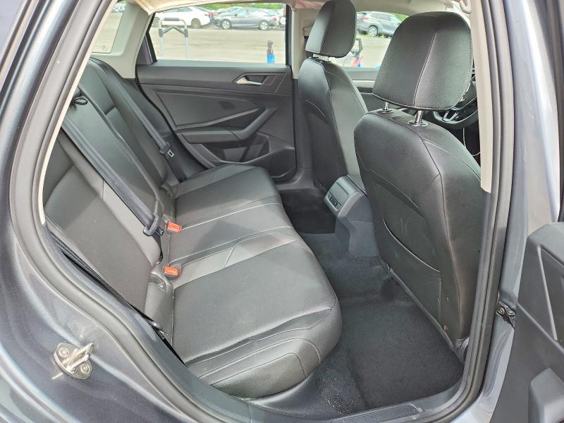 Photo 10 from auction – 2020 VOLKSWAGEN JETTA with VIN 3VWCB7BU5LM021179