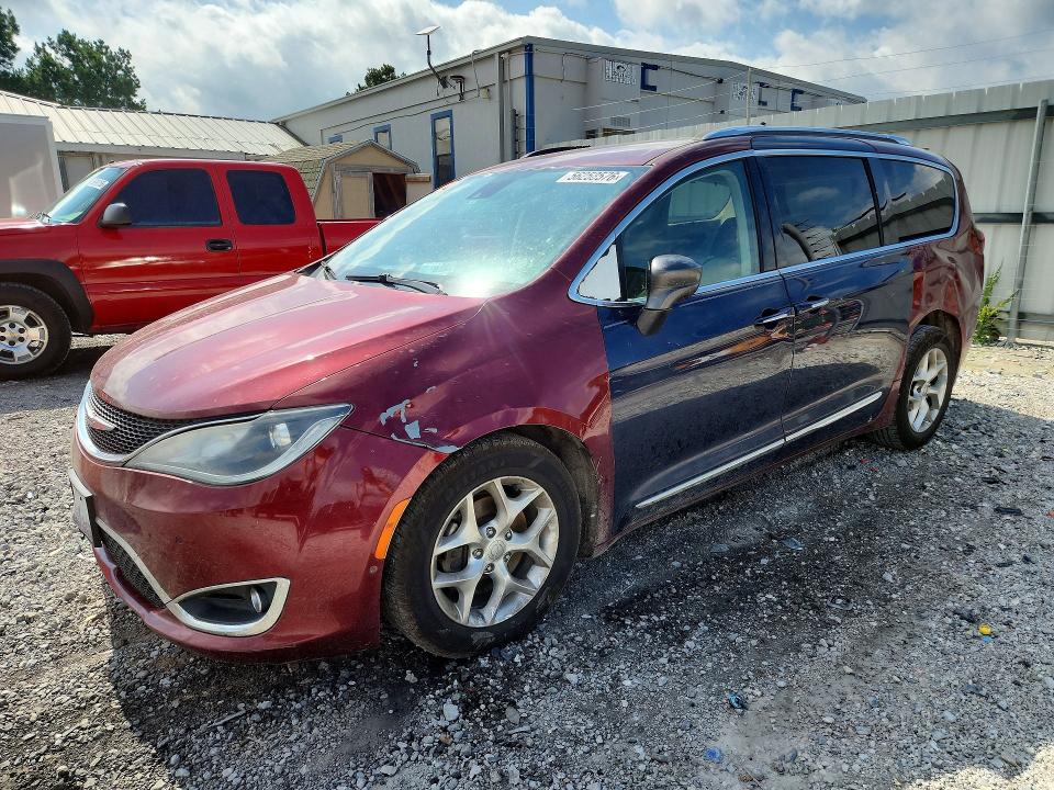 CHRYSLER PACIFICA 2020 with VIN 2C4RC1BG8LR203856 - Photo from auction