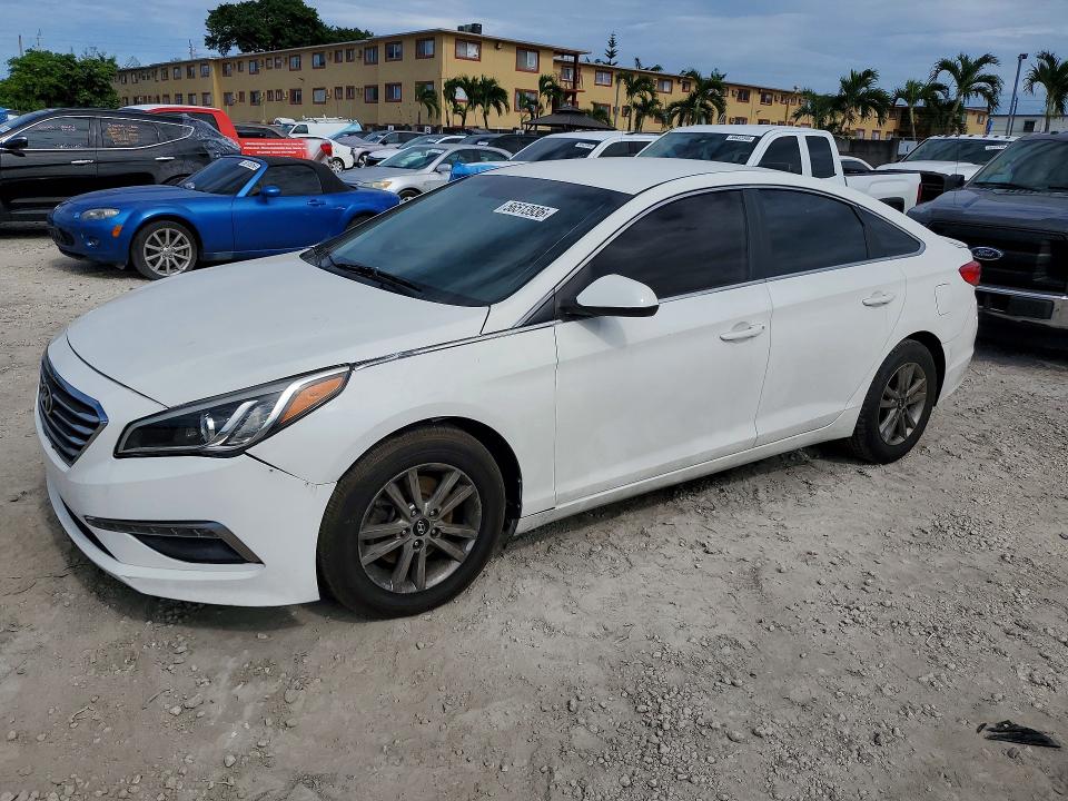 Photo 1 from auction – 2015 HYUNDAI SONATA with VIN 5NPE24AF2FH005514