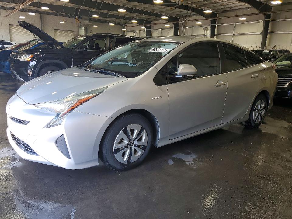 TOYOTA PRIUS 2016 with VIN JTDKARFU2G3000546 - Photo from auction