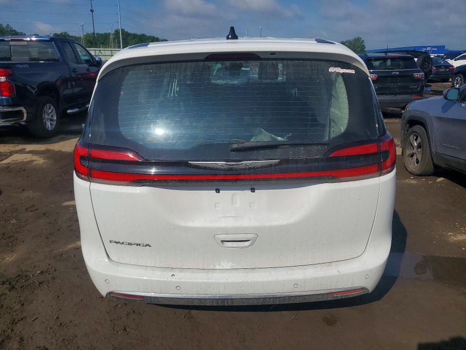 Photo 6 from auction – 2024 CHRYSLER PACIFICA with VIN 2C4RC1BG0RR145525