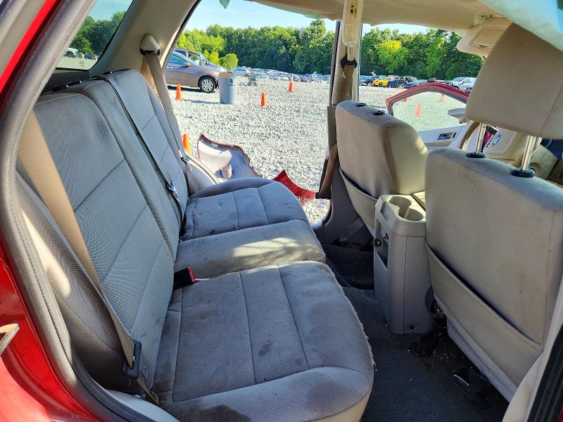 Photo 11 from auction – 2011 FORD ESCAPE with VIN 1FMCU0D77BKB88687