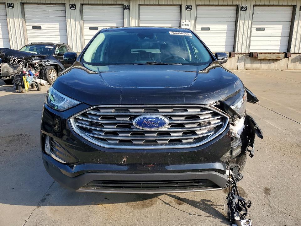 Photo 5 from auction – 2021 FORD EDGE with VIN 2FMPK3K92MBA51747