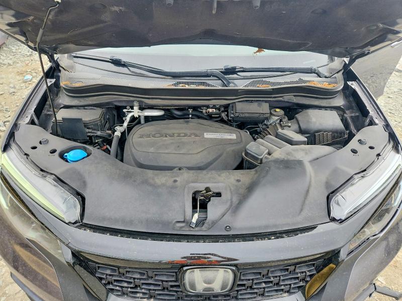 Photo 12 from auction – 2019 HONDA PASSPORT with VIN 5FNYF8H52KB020318
