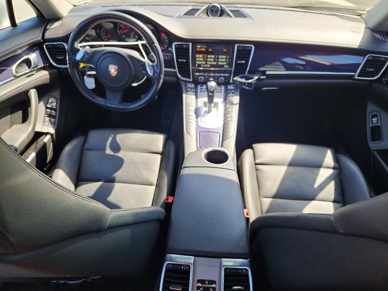 Photo 8 from auction – 2013 PORSCHE PANAMERA with VIN WP0AA2A75DL010312