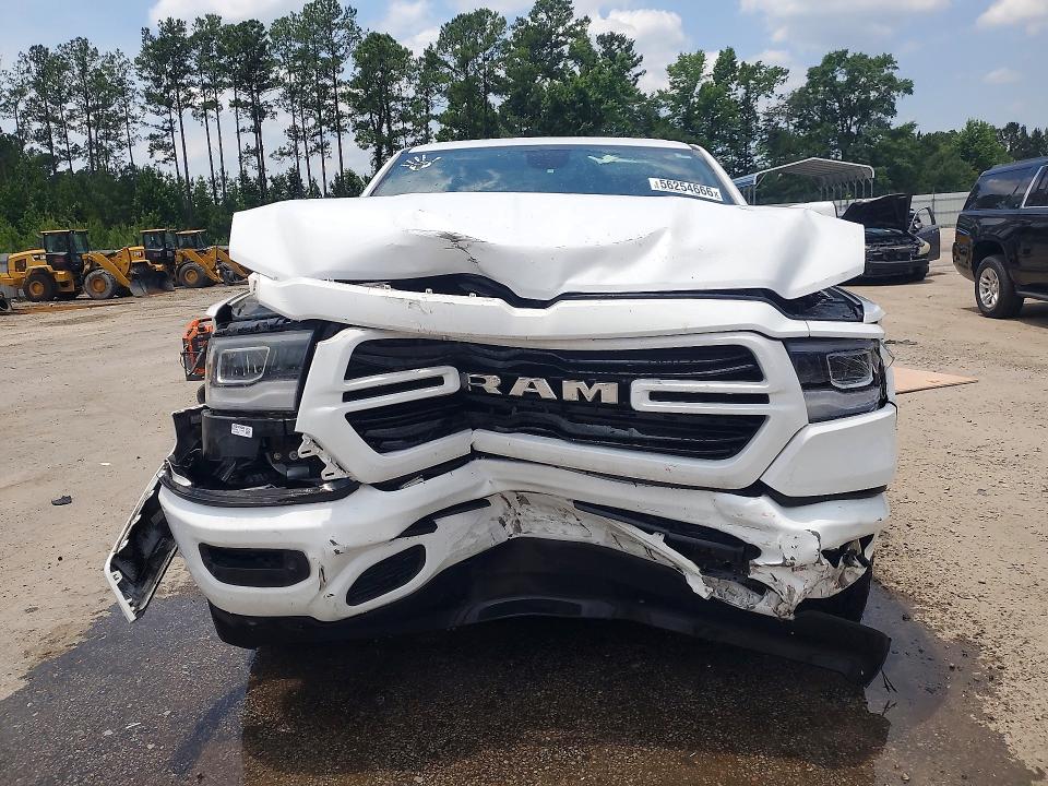 Photo 5 from auction – 2019 RAM 1500 with VIN 1C6SRFFT5KN820803