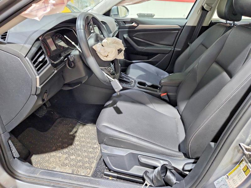 Photo 7 from auction – 2020 VOLKSWAGEN JETTA with VIN 3VWCB7BU1LM045771