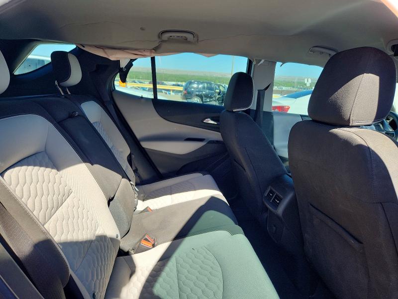 Photo 11 from auction – 2018 CHEVROLET EQUINOX with VIN 2GNAXHEVXJ6290105