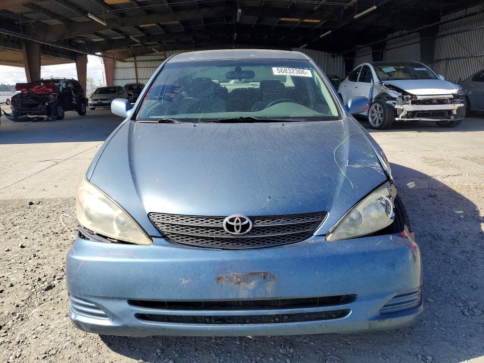 Photo 5 from auction – 2004 TOYOTA CAMRY with VIN 4T1BF32K94U586473