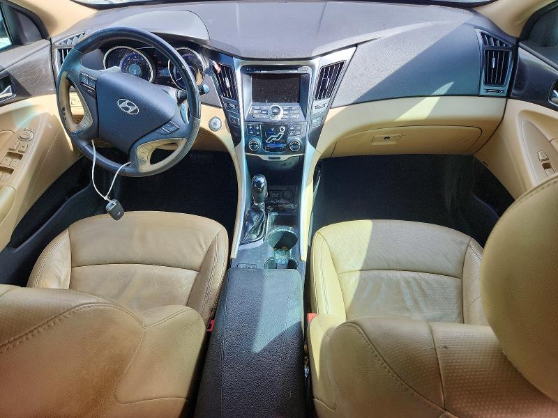 Photo 8 from auction – 2011 HYUNDAI SONATA with VIN 5NPEC4AB5BH216467