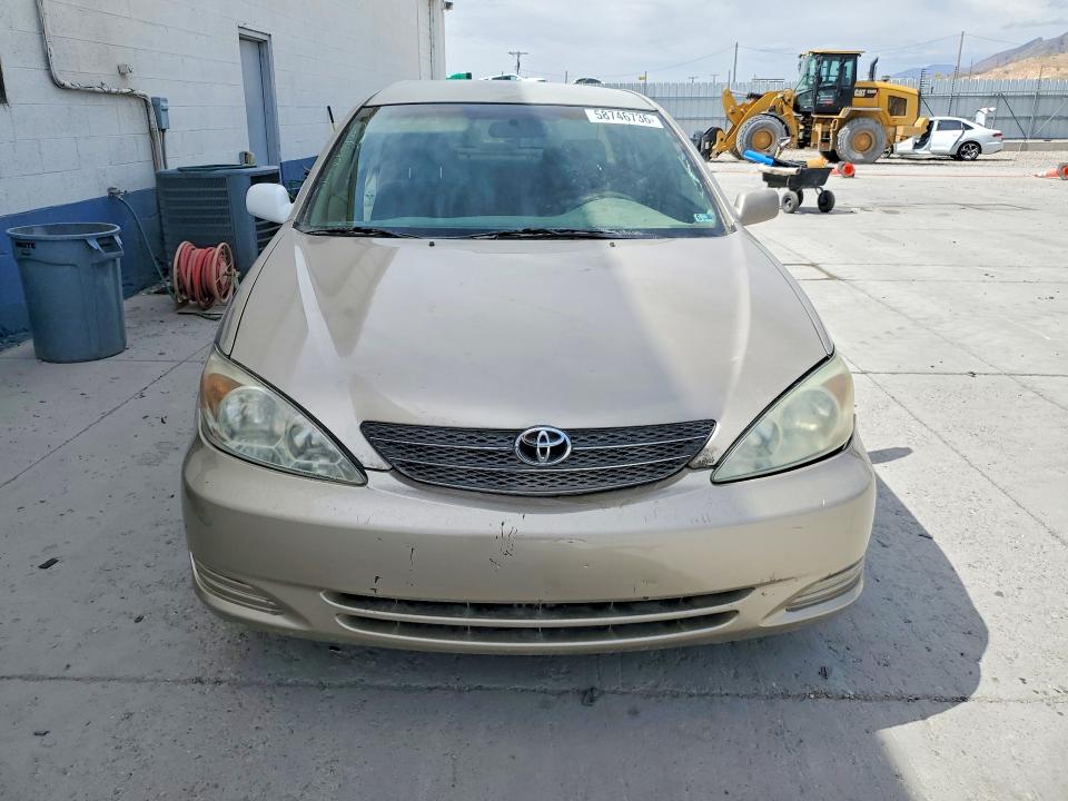 Photo 5 from auction – 2002 TOYOTA CAMRY with VIN 4T1BE32K52U567015