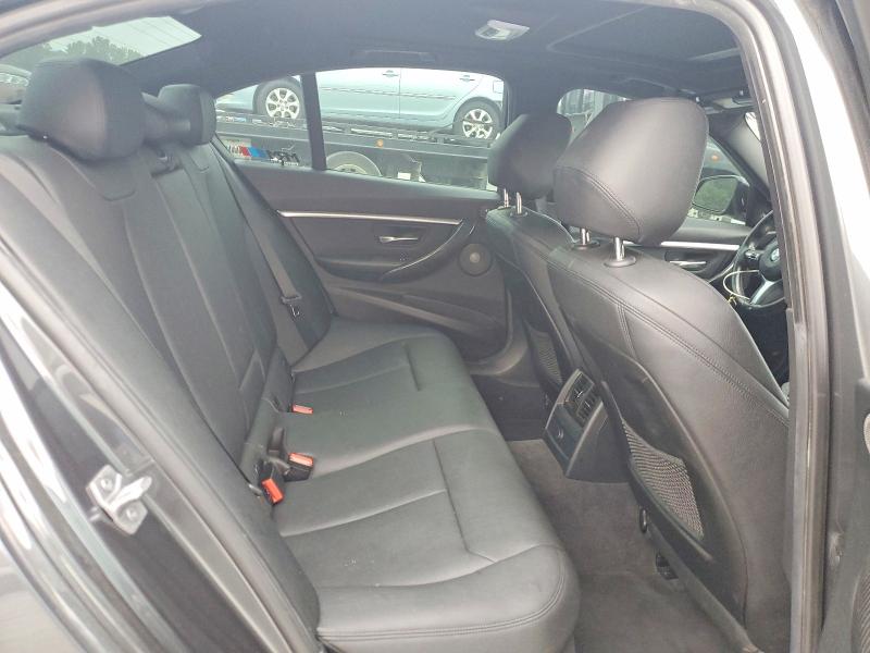 Photo 10 from auction – 2017 BMW 340 with VIN WBA8B3G54HNU35163