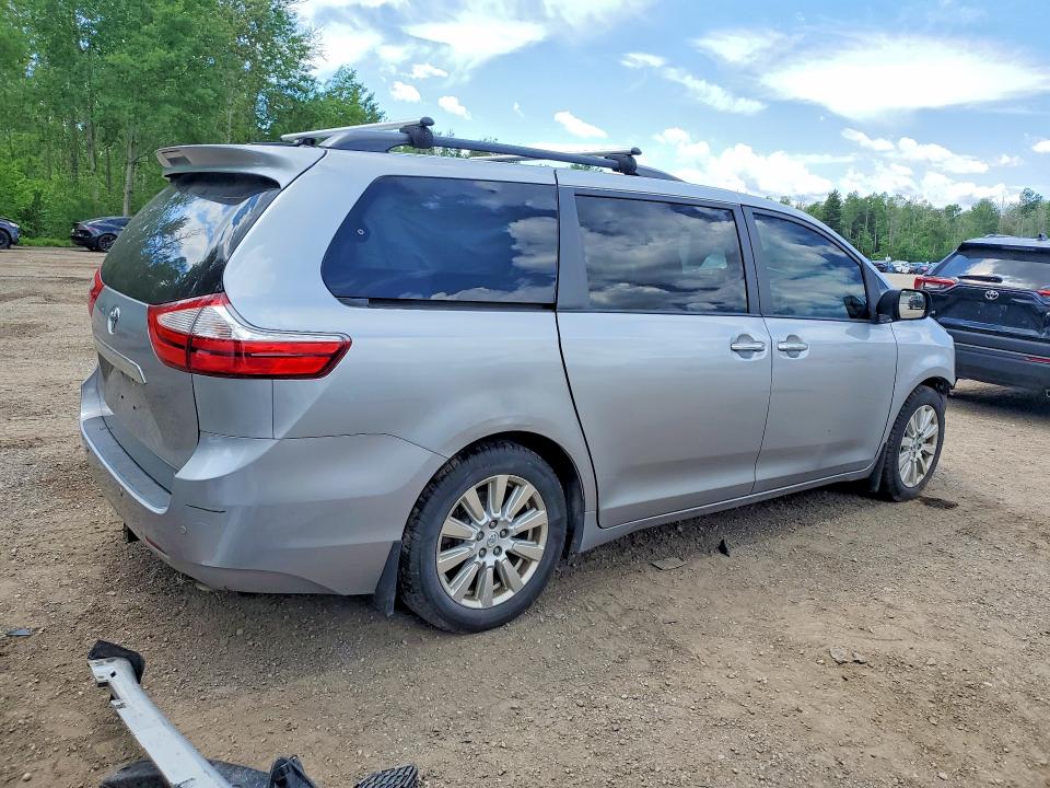 Photo 3 from auction – 2017 TOYOTA SIENNA with VIN 5TDYZ3DC6HS840470