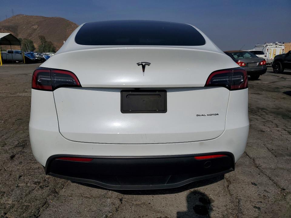 Photo 6 from auction – 2023 TESLA MODEL Y with VIN 7SAYGDEE2PF811291