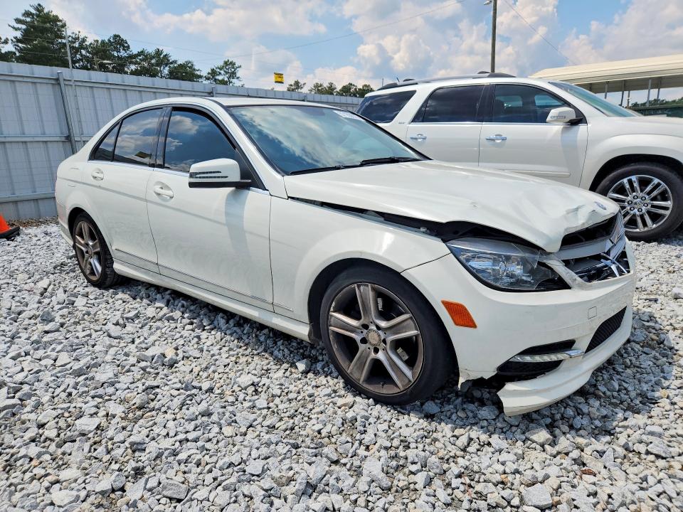 Zdjęcie 4 z aukcji – 2011 MERCEDES-BENZ C z VIN WDDGF5EB9BR185531