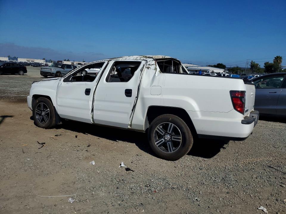 Photo 2 from auction – 2013 HONDA RIDGELINE with VIN 5FPYK1F70DB012736